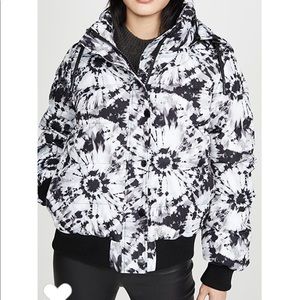 Jocelyn Tie Dye Puffer, women’s xs, New with Tags
